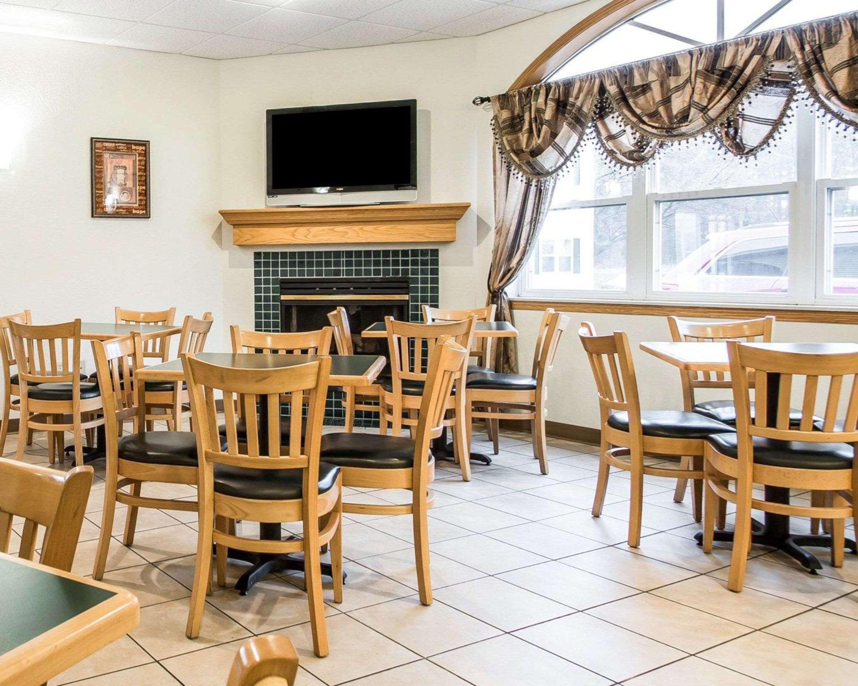 Quality Inn Mauston I-90 Zewnętrze zdjęcie